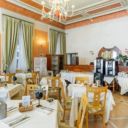 Maggiore Apartment