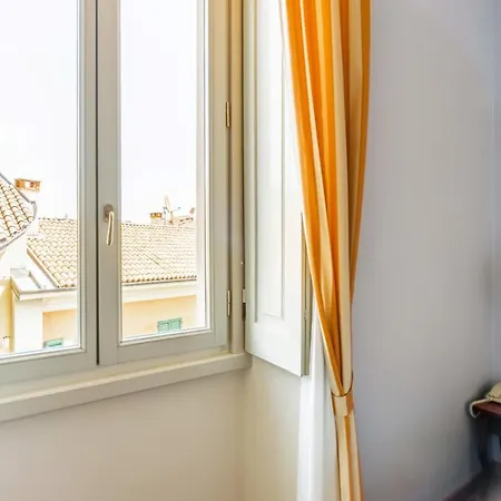 Maggiore Apartment